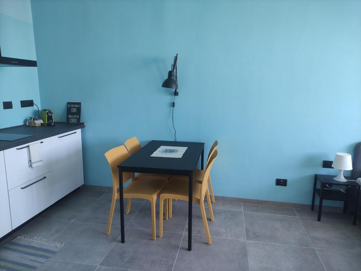 Una Finestra Su Savona Luaran gambar